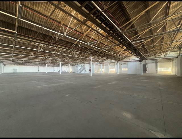 5,134M² INDUSTRIAL YARD TO LET IN BLACKHEATH INDUSTRIAL